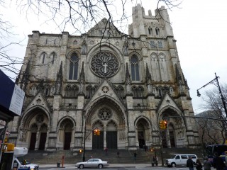  cathédrale St Jean le divin 