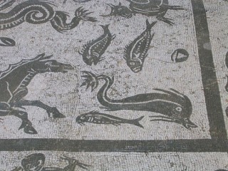 Photo de la cit romaine d'Italica prs de...