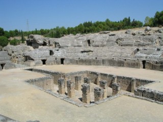 Photo de la cit romaine d'Italica prs de...