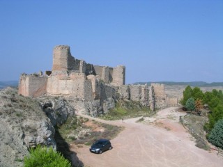 Vue de la forteresse d'origine arabe qui domine...