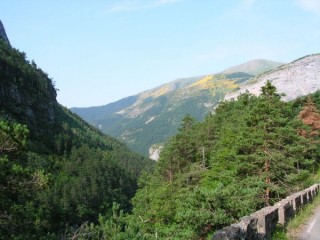 Vue des montagnes du parc National du Mont Perdu depuis...