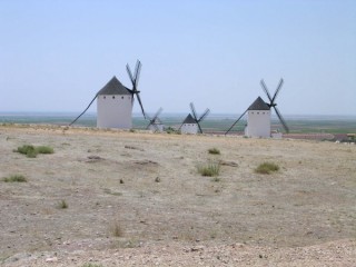 Moulins de Consuegra et Campo de Criptana... Moulins de Consuegra et Campo de Criptana...