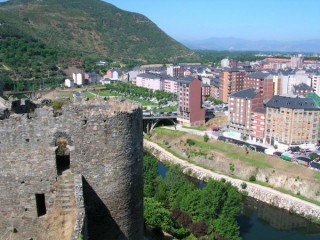 Ponteferrada : vue de la ville basse
