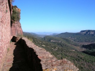 Vue du village de Prades (Catalogne)