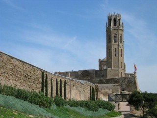 Lrida (Catalogne) - Vue du clocher octogonal de la...