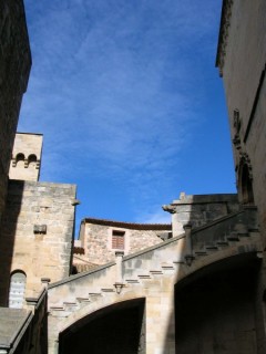 Vue du monastère de Poblet (Catalogne) Vue du monastère de Poblet (Catalogne)