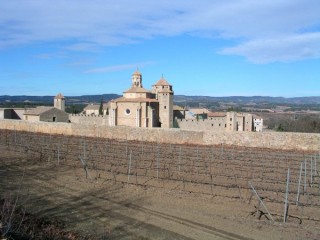 Vue du monastère de Poblet (Catalogne) Vue du monastère de Poblet (Catalogne)