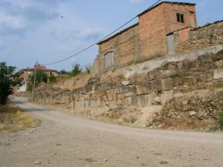 Paysage Pyrénéen sur la route entre Urgell et... Paysage Pyrénéen sur la route entre Urgell et...