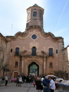 Vue du monastère de Santes Creus (Catalogne) Vue du monastère de Santes Creus (Catalogne)