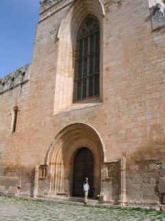 Vue du monastère de Santes Creus (Catalogne) Vue du monastère de Santes Creus (Catalogne)