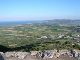 Chteau de Toroella-de-Montgri : paysage vu depuis...