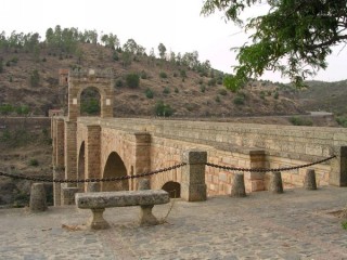 Photo du Pont Romain d'Alcantara (Estrémadure) Photo du Pont Romain d'Alcantara (Estrémadure)