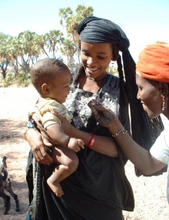 Femme et enfant touaregs