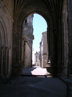 LUGO : photo depuis le porche de la cathdrale