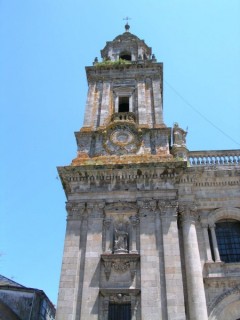 LUGO : photo de la faade de la cathdrale