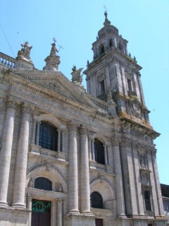 LUGO : photo de la faade de la cathdrale