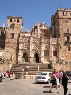 Photo du Monastère de Guadalupe (Estrémadure) Photo du Monastère de Guadalupe (Estrémadure)