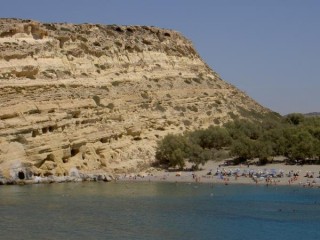 La plage de Matala