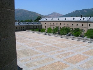 ESCORIAL : Photo du Palais Royal de San Lorenzo de...