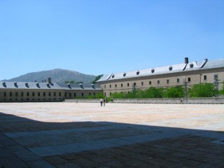 ESCORIAL : Photo du Palais Royal de San Lorenzo de...