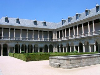 ESCORIAL : Photo du Palais Royal de San Lorenzo de...