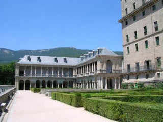 ESCORIAL : Photo du Palais Royal de San Lorenzo de...