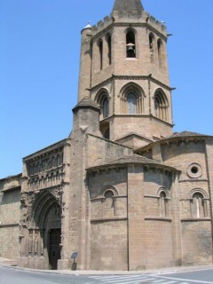 SANGUESA : Photo de la ville de Sanguesa (Navarre)