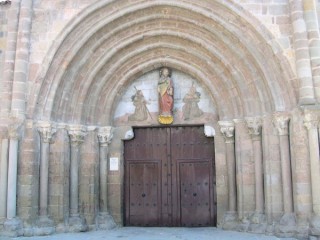 SANGUESA : Photo de la ville de Sanguesa (Navarre)