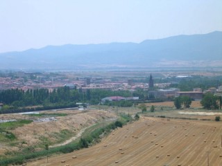 SANGUESA : Photo de la ville de Sanguesa (Navarre)