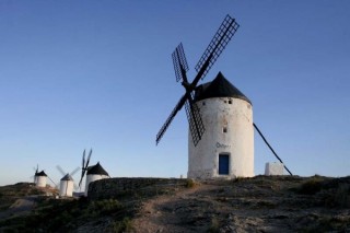 Moulins de Consuegra et Campo de Criptana...