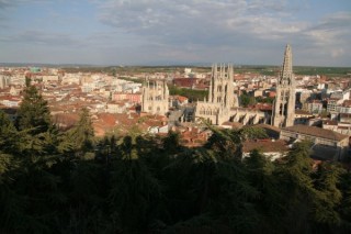 BURGOS : Photo de Burgos (Castille-Lon) - Vue d'ensemble...