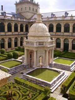 ESCORIAL : Photo du Palais Royal de San Lorenzo de...