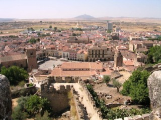 TRUJILLO : Photo de la ville de Trujillo (Estrmadure...