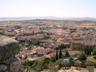 TRUJILLO : Photo de la ville de Trujillo (Estrmadure...