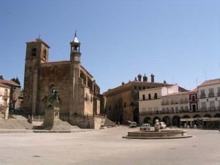 TRUJILLO : Photo de la ville de Trujillo (Estrmadure...