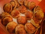 Amuse-bouches: Pâtés feuilletés créoles