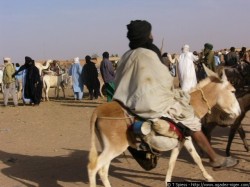 Passages et passants à Agadez