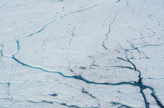Un géant de glace entre Amérique et Europe