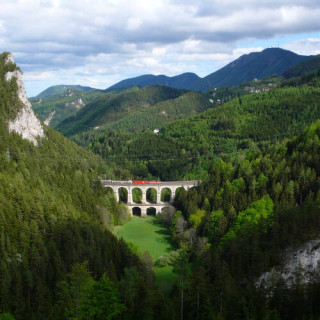 Ligne de chemin de fer de Semmering