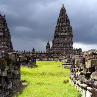 Ensemble de Prambanan