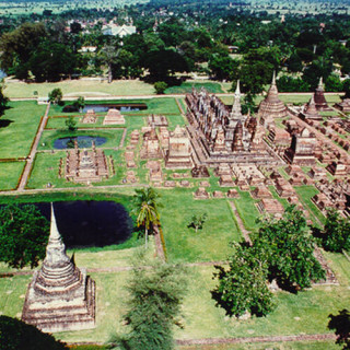 Ville historique de Sukhothaï et villes historiques associées