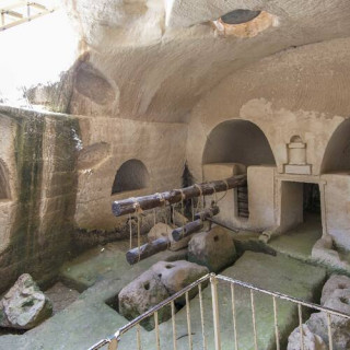 Les grottes de Maresha et de Bet-Guvrin en basse Judée, un microcosme du pays des grottes