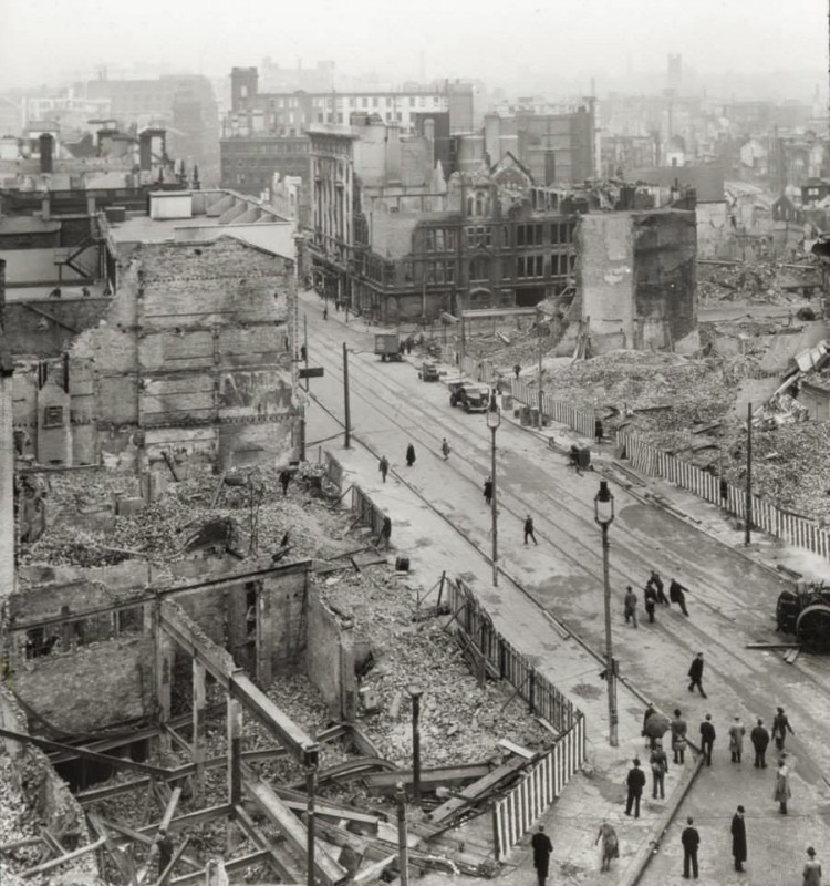 Lord street après le bombardement éclair de mai 1941