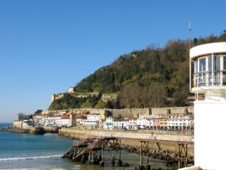 Photo de la ville de Saint-Sebastien (Pays Basque) Photo de la ville de Saint-Sebastien (Pays Basque)