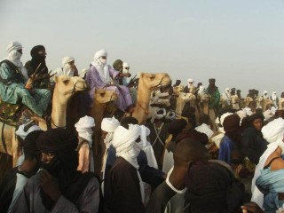 Parade des Touaregs en dromadaires