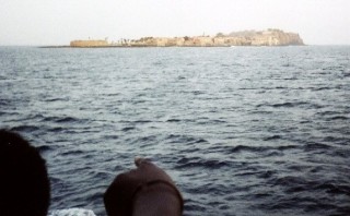 A l'approche de l'ile