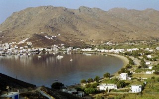 Baie de Livadi tôt le matin