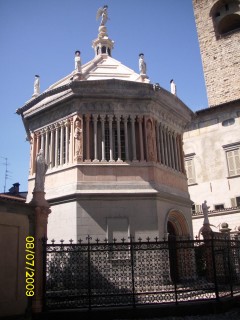 Baptistère