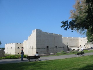 Barletta : château
