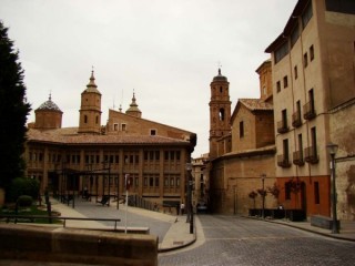 Photo de la ville d'Alcaniz (Alcañiz -... Photo de la ville d'Alcaniz (Alcañiz -...